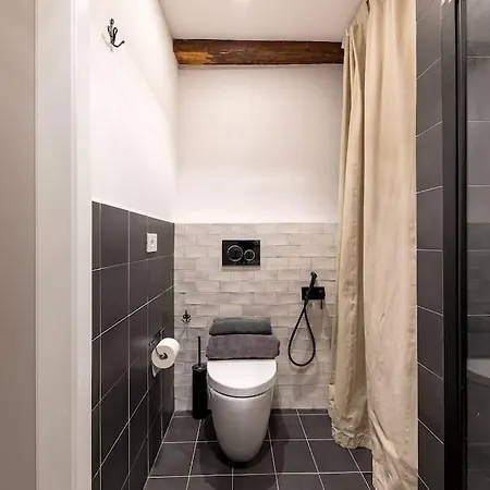 “d'azeglio N.9” Luxury Panoramic Flat With Kitchen アパート *
