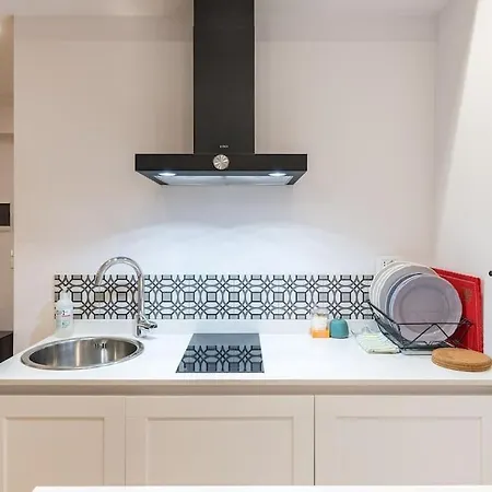 “d'azeglio N.9” Luxury Panoramic Flat With Kitchen ボローニャ